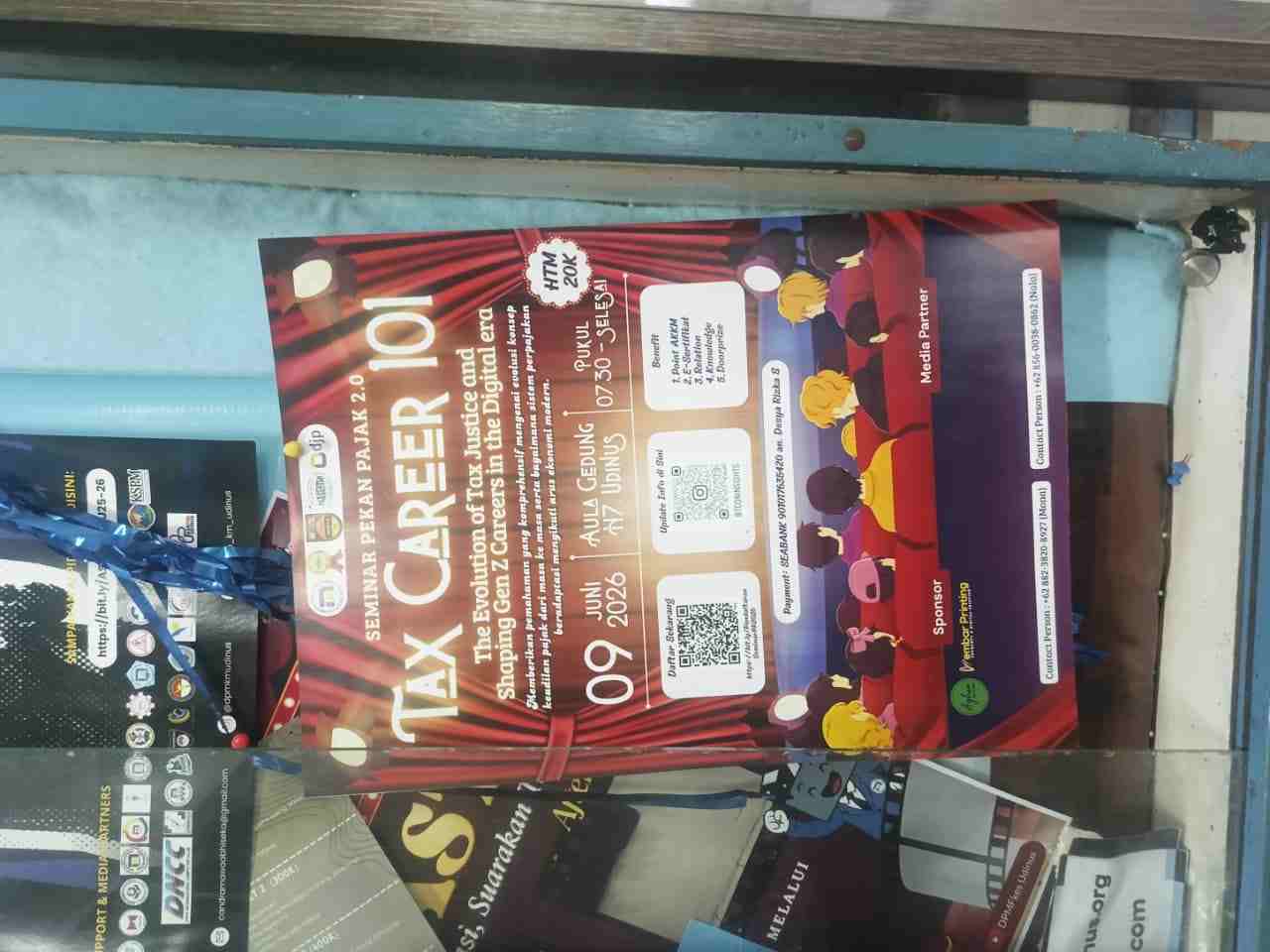 3. Bukti Poster gedung D